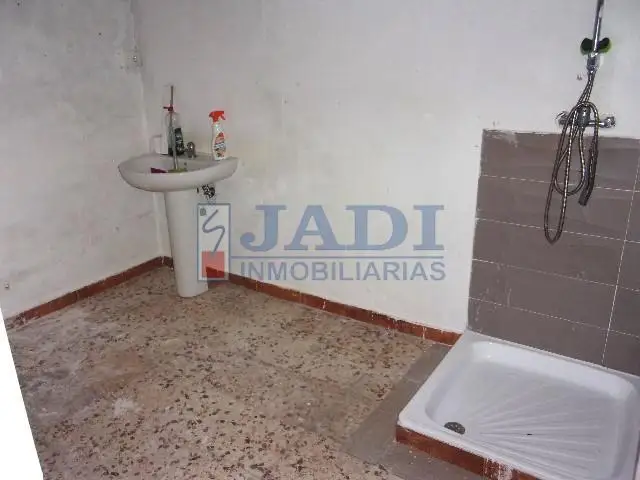 venta de local en Valdepeñas, CENTRO en Valdepeñas