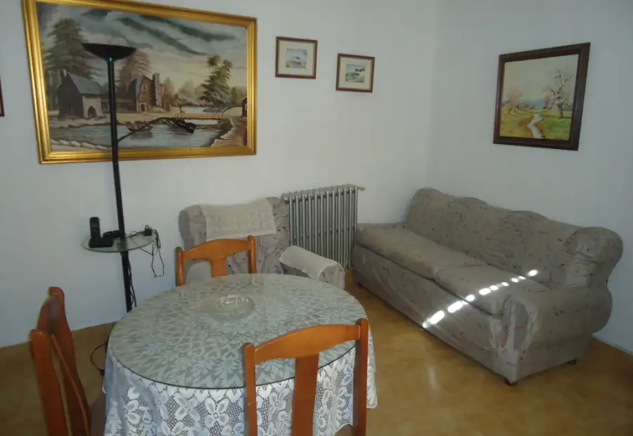 Venta de parte casa en el gran teatro en Manzanares