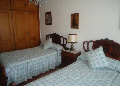 Venta de piso de 6 dormitorios garaje y trastero en el centro en Manzanares