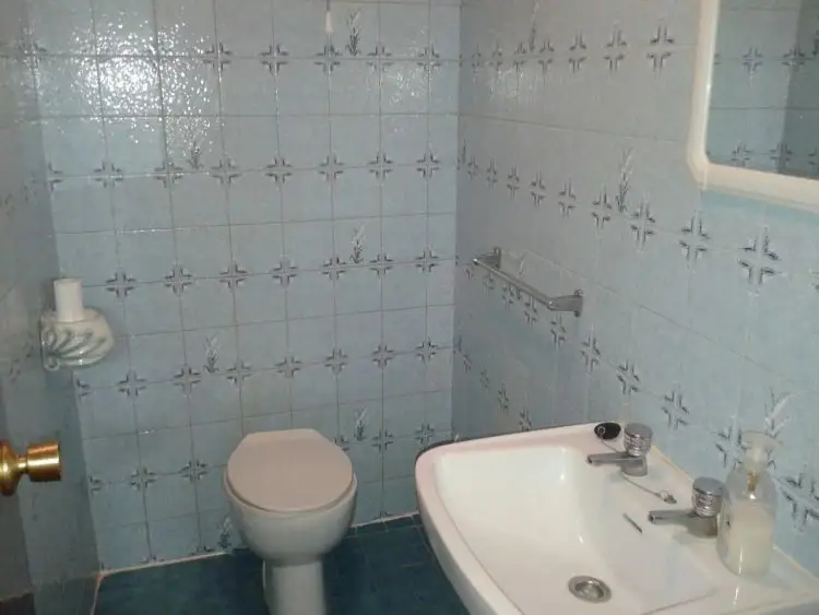 Venta de piso de cuatro dormitorios en zona hospital calefacción incluida en el precio en Manzanares