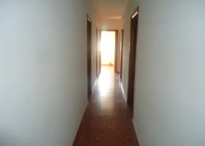 Venta de piso de cuatro dormitorios y dos cuartos de baño y Plaza de Garaje Zona Residencial los Alamos en Manzanares
