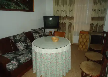 Venta de piso de cuatro dormitorios zona centro en Manzanares