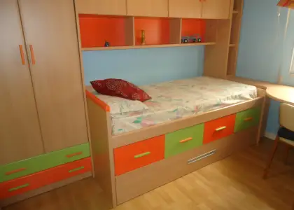 Venta de piso de tres dormitorios amueblado totalmente centrico en Manzanares