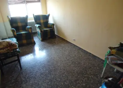 Venta de piso de tres dormitorios en zona muy centrica al lado del ayuntamiento en Manzanares