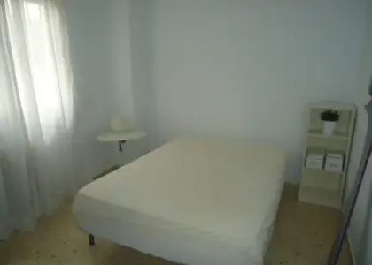 Venta de piso en planta baja de tres dormitorios en Manzanares