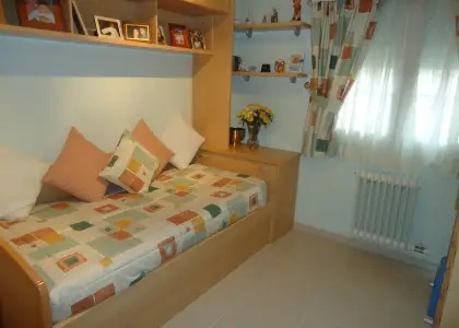 Venta de piso en zona del hospital de tres dormitorios con trastero en Manzanares