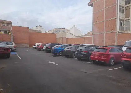 VENTA de PLAZAS DE PARKING en ARGAMASILLA DE CVTA en Argamasilla de Calatrava